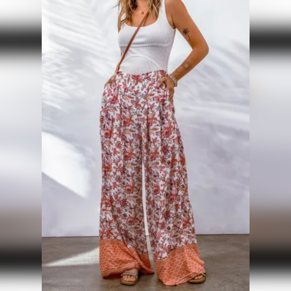 Red Floral Print Shirred High Waist Wide Leg Pants! - Picture 4 of 7